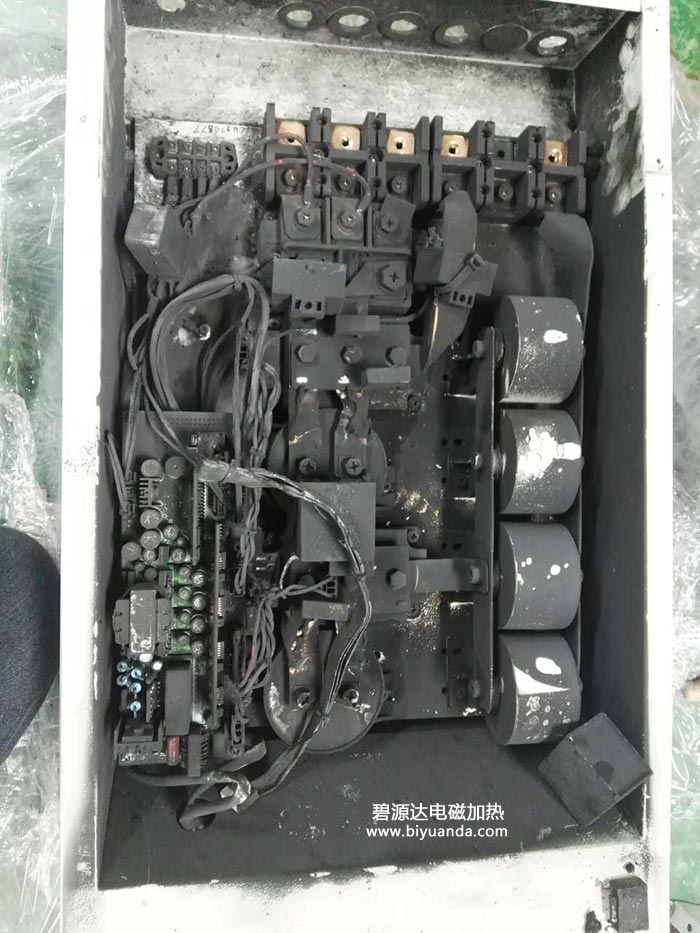 碧源達(dá)一個(gè)客戶需要維修的電磁加熱器